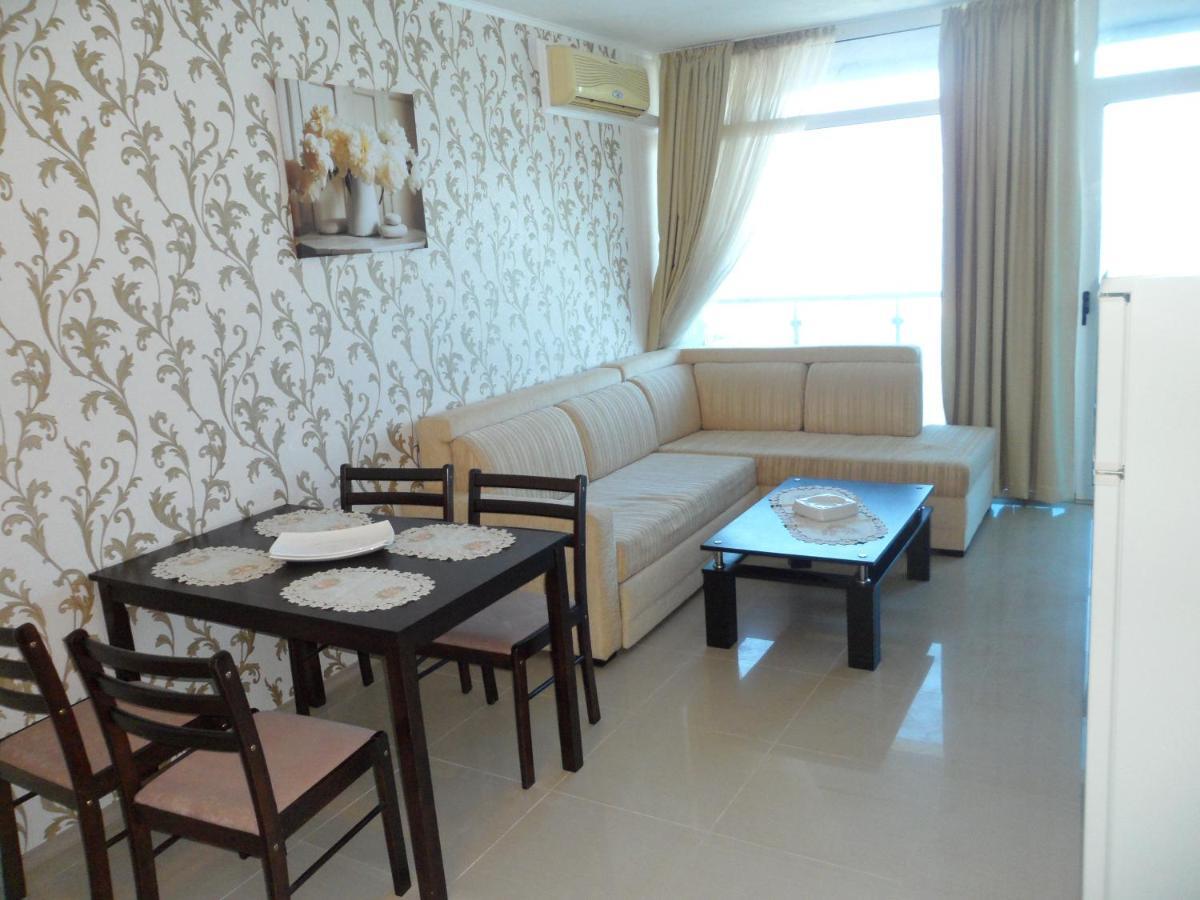 Apartment Sianie в центъра на Слънчев бряг, само на няколко крачки от плажа Номер фото